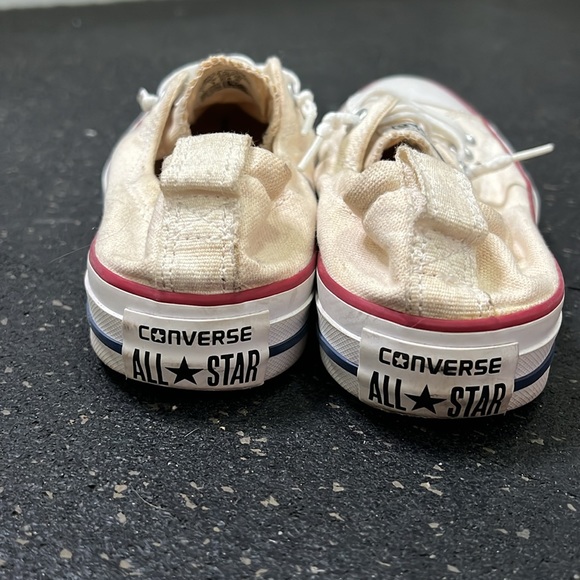 Beige converse - Picture 3 of 3